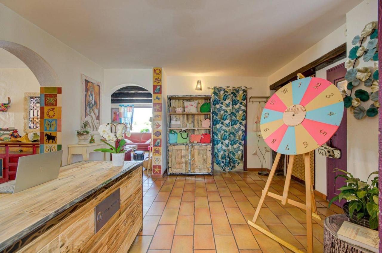 Hotel La Palunette Saintes-Maries-de-la-Mer Kültér fotó