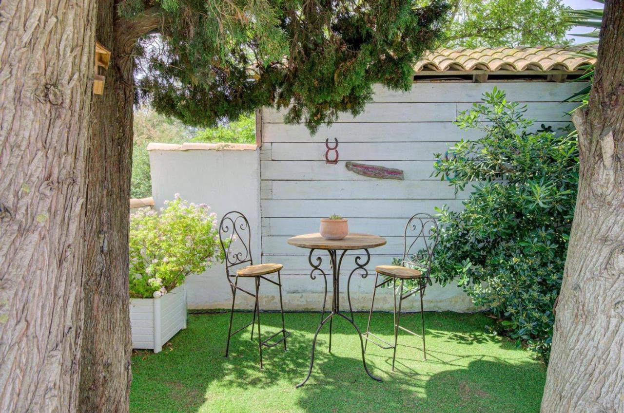 Hotel La Palunette Saintes-Maries-de-la-Mer Kültér fotó