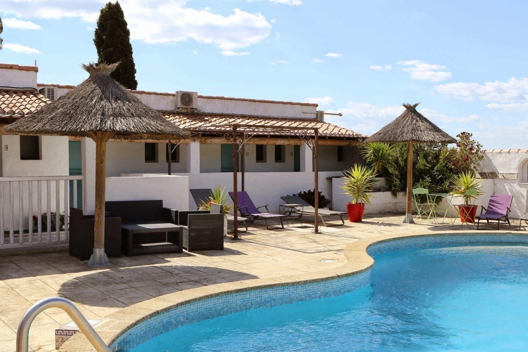 Hotel La Palunette Saintes-Maries-de-la-Mer Kültér fotó