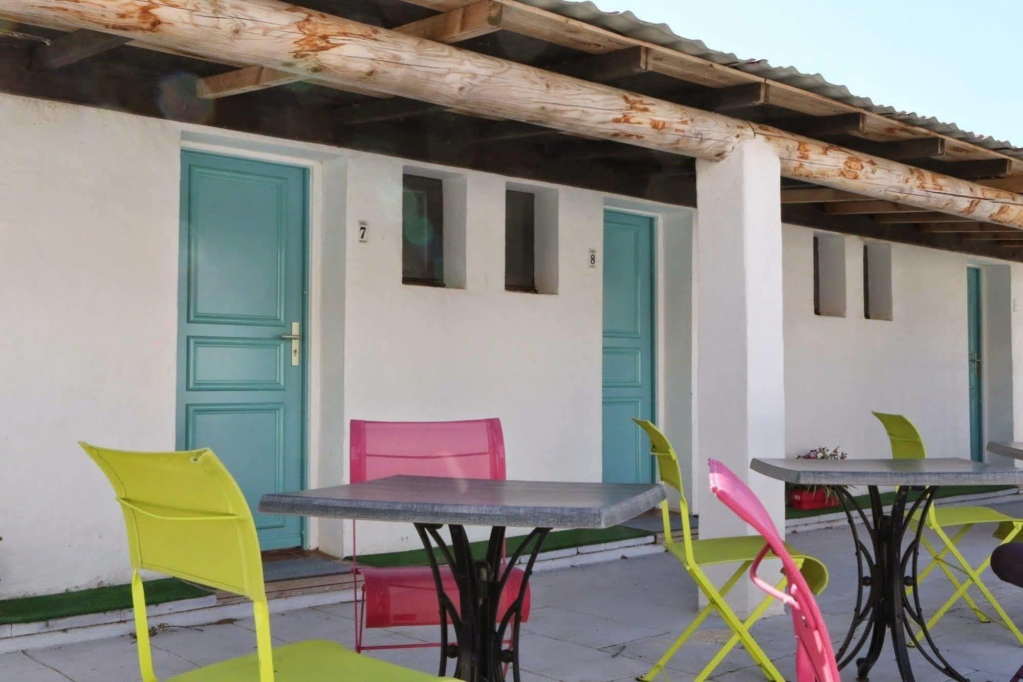 Hotel La Palunette Saintes-Maries-de-la-Mer Kültér fotó
